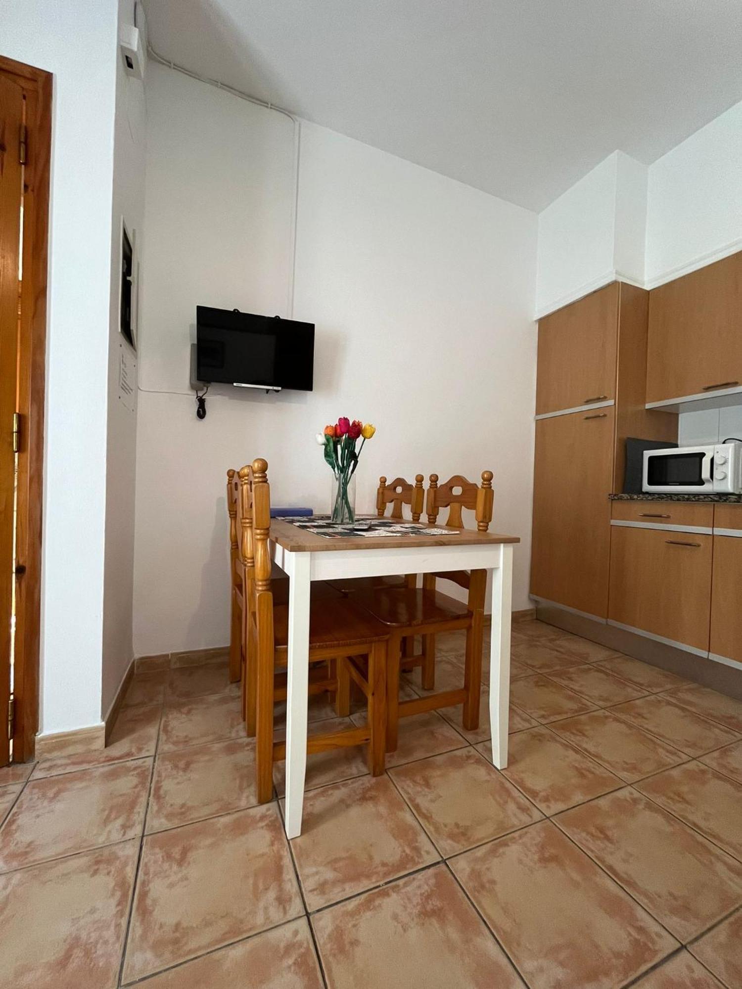 Apartament Can Mingu 2On Pis 贝萨卢 外观 照片